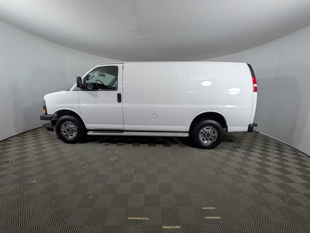 Used 2024 GMC Savana 2500 w/ Driver Convenience Package RWD image 23