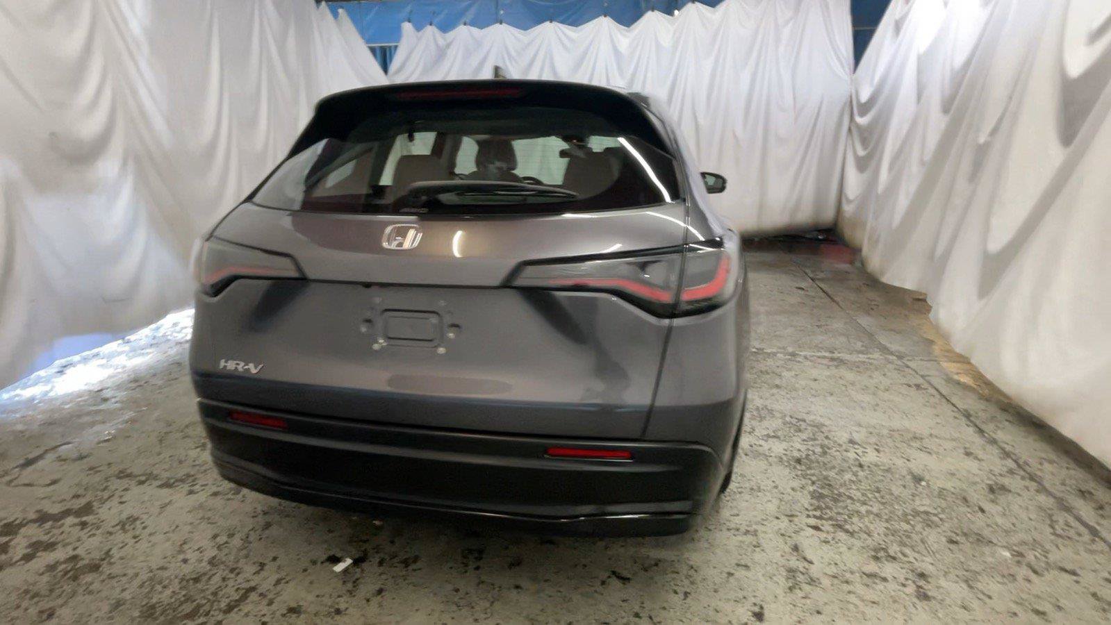 Certified 2024 Honda HR-V LX image 8