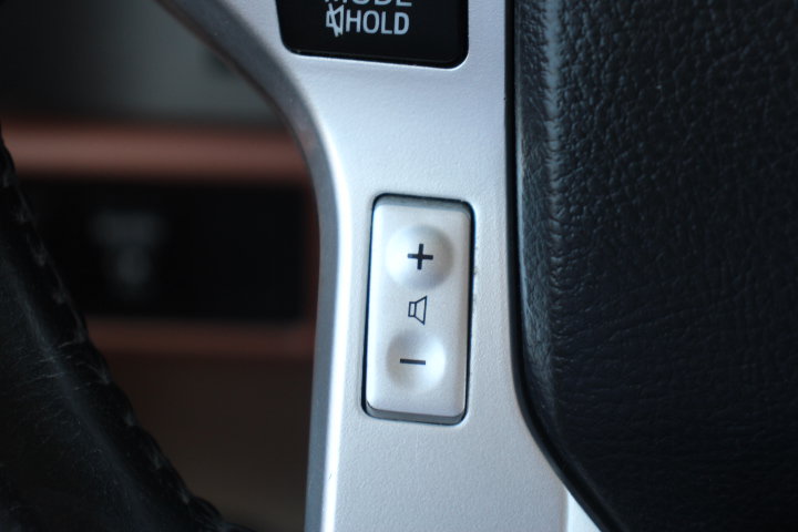 Used 2017 Toyota Sequoia Platinum RWD image 31