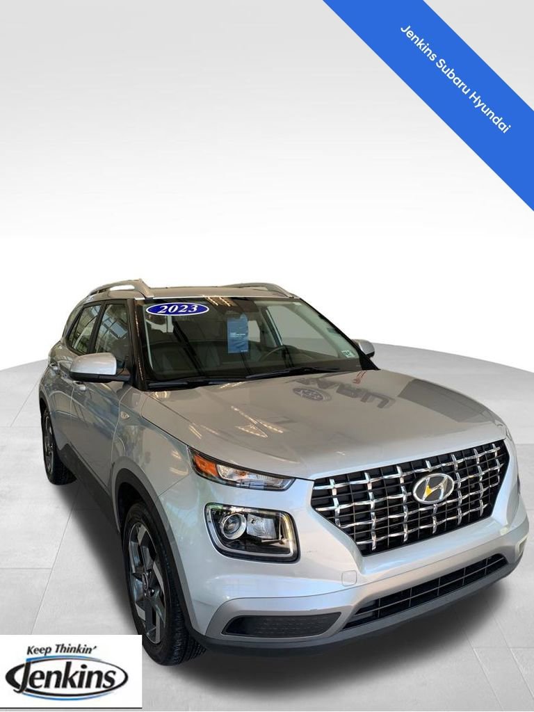 Certified 2023 Hyundai Venue SEL FWD image 1