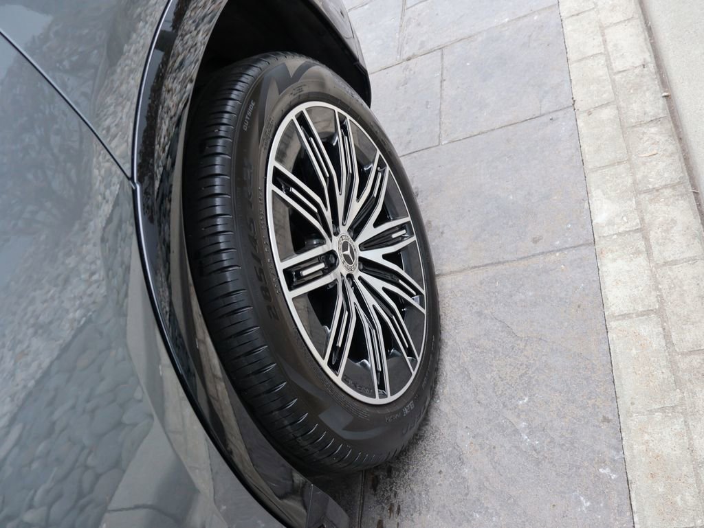 Certified 2023 Mercedes-Benz EQS 580 4MATIC SUV image 20