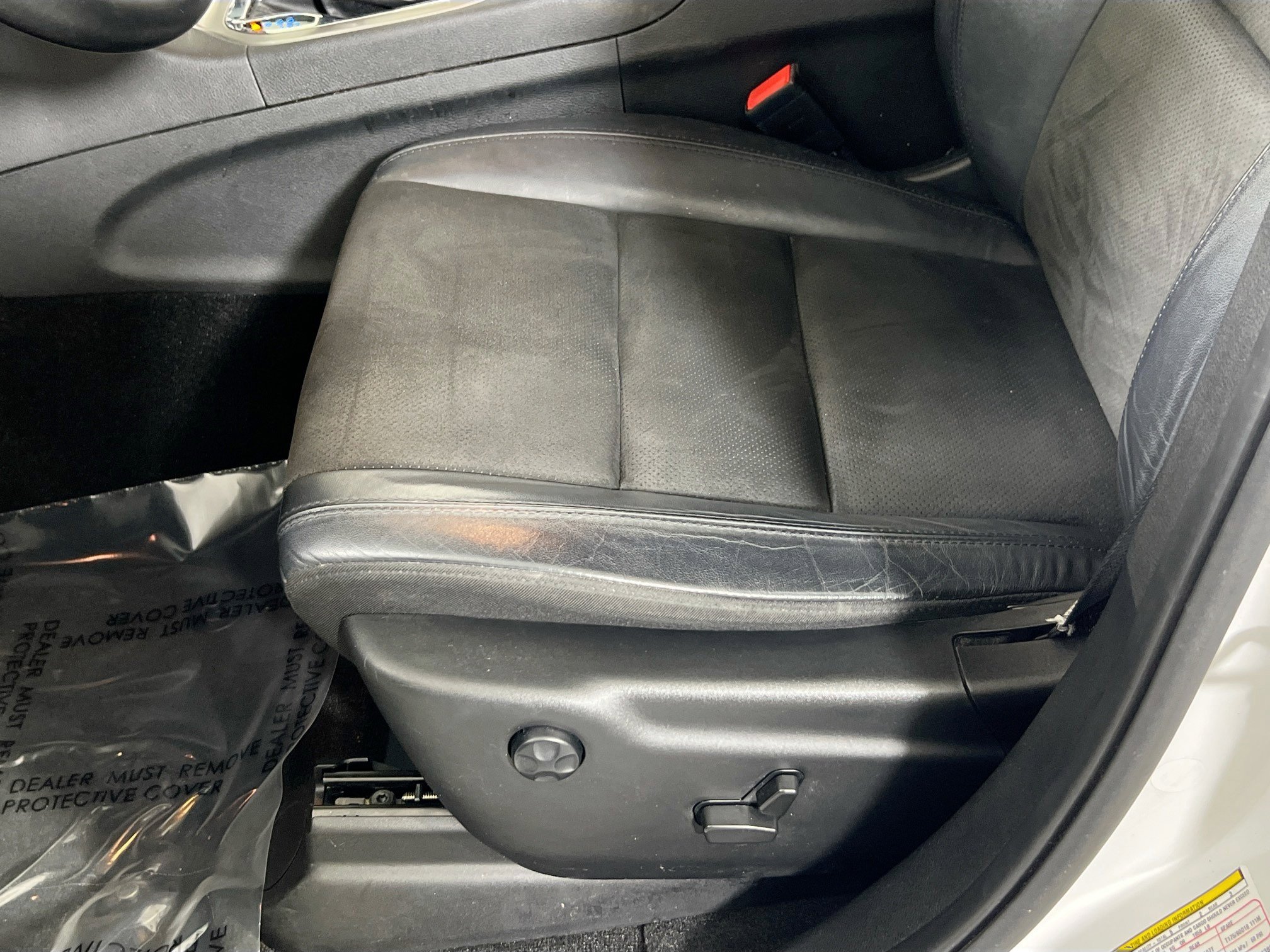 Used 2022 Jeep Grand Cherokee Laredo X image 19