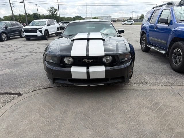 Used 2011 Ford Mustang GT Premium w/ GT Coupe Accessory Pkg 5 RWD image 2