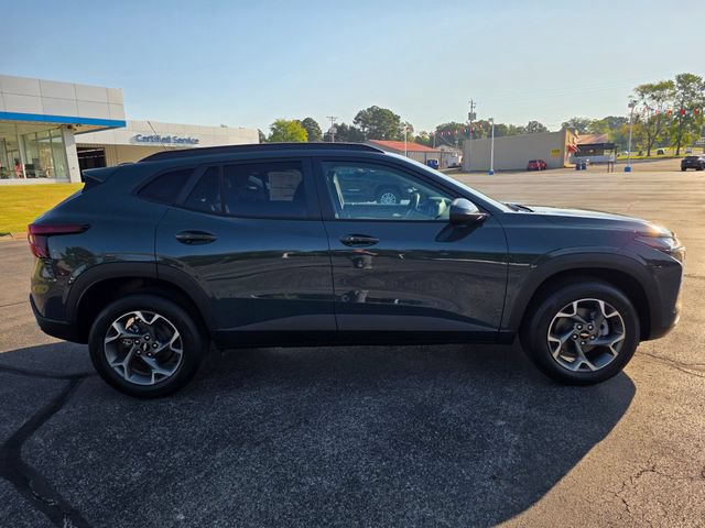 New 2026 Chevrolet Trax LT w/ Driver Confidence Package FWD image 15
