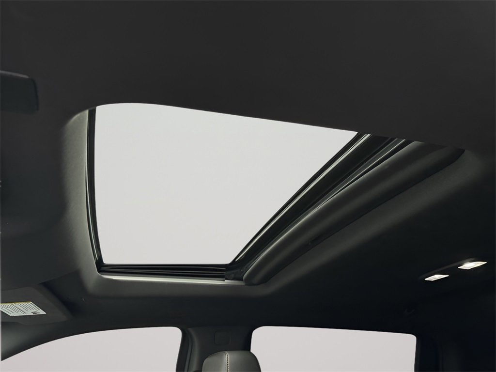 Used 2022 GMC Sierra 1500 AT4 w/ AT4 Premium Package image 19