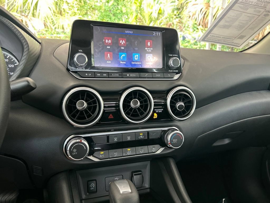 Certified 2025 Nissan Sentra S FWD image 29