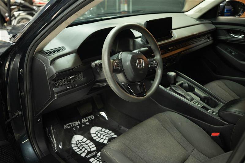 Used 2024 Honda Accord EX image 9