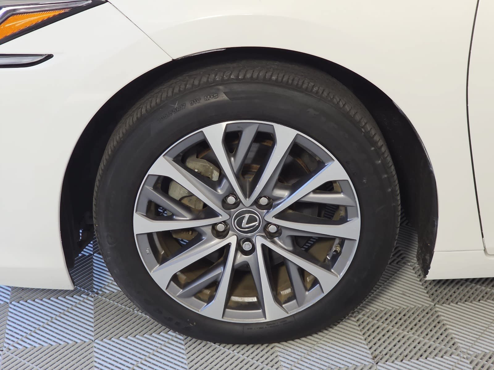Used 2022 Lexus ES 350 w/ Accessory Package FWD image 10