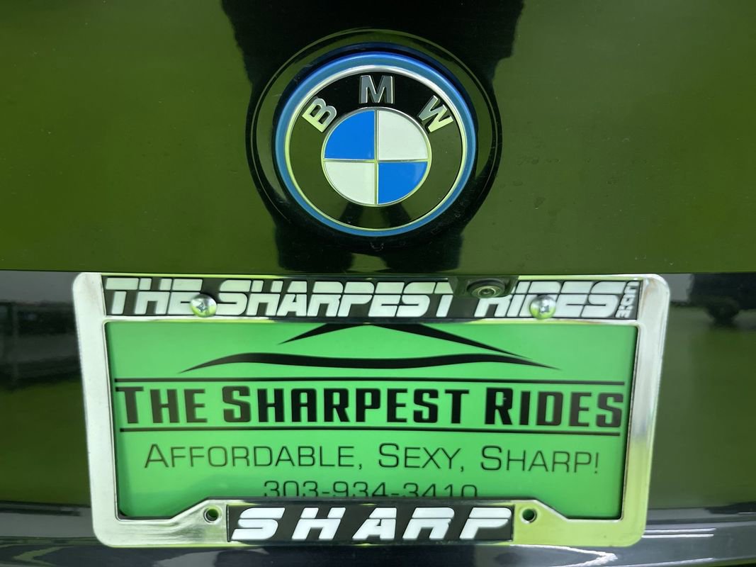 Used 2022 BMW 330e xDrive w/ M Sport Package image 11