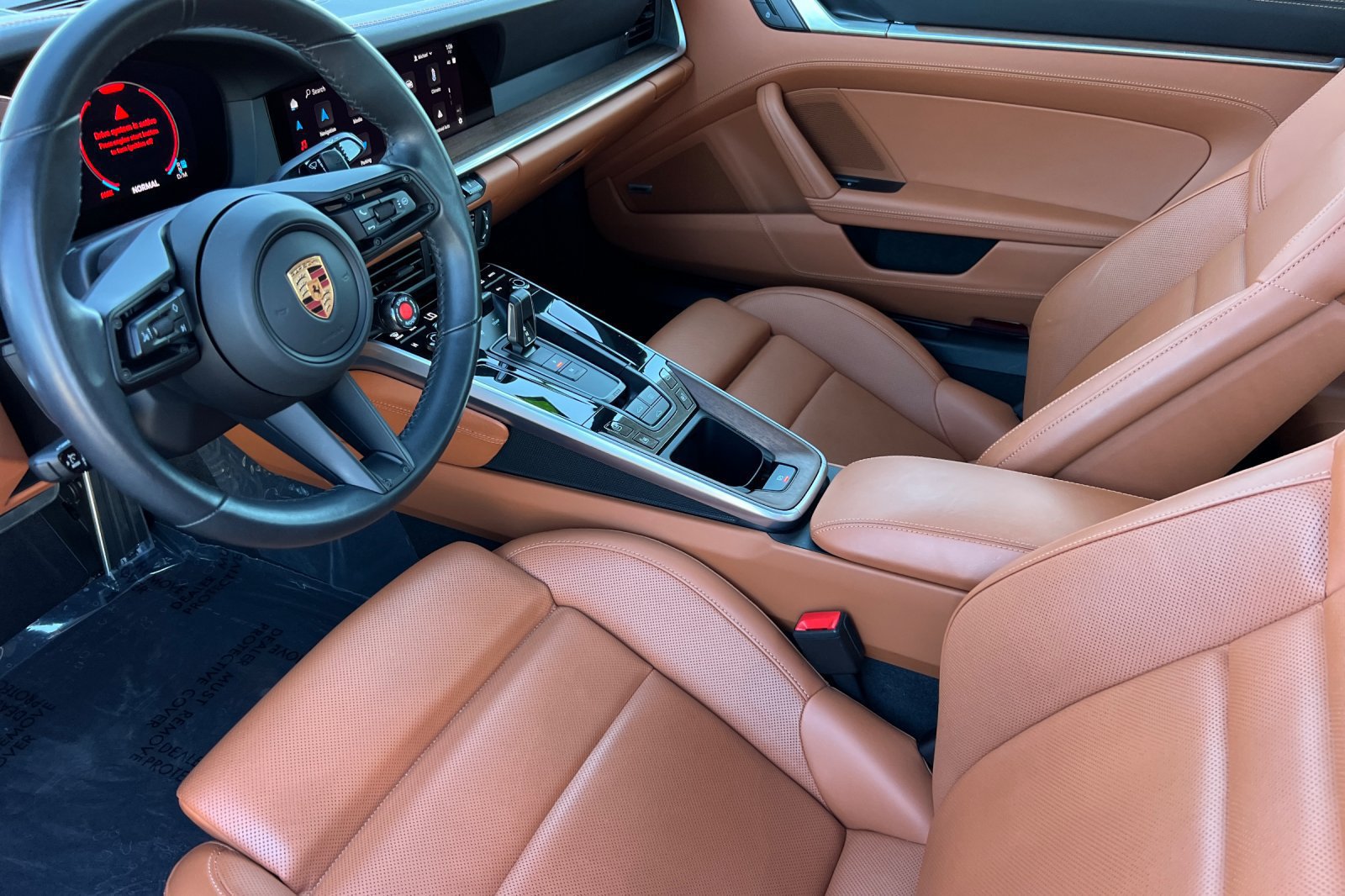 Used 2025 Porsche 911 Carrera RWD image 13