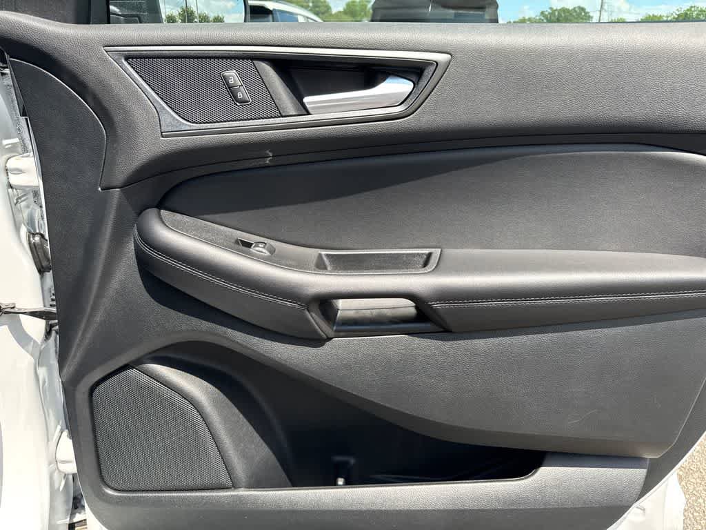 New 2024 Ford Edge SE AWD/4WD image 13