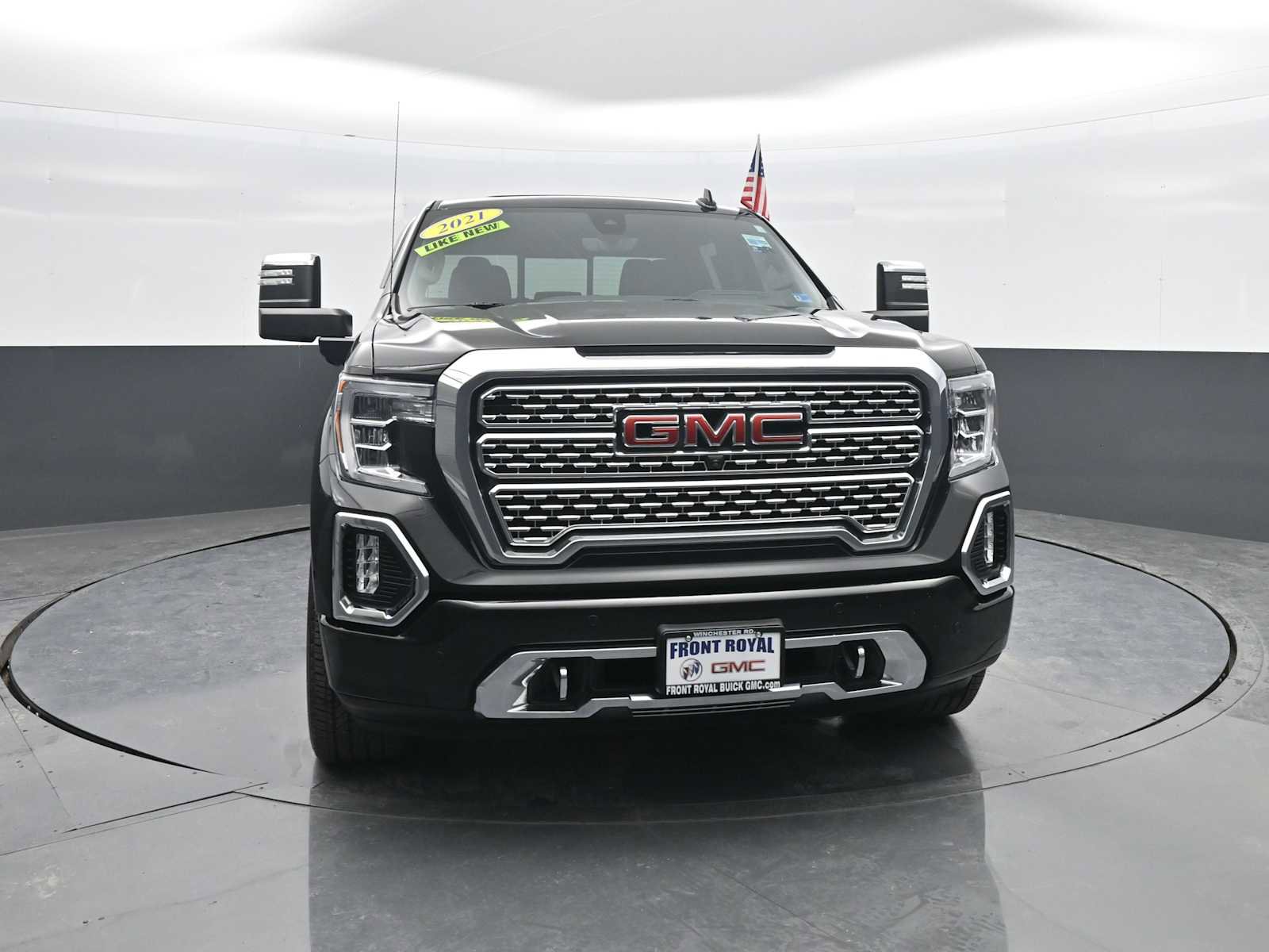 Used 2021 GMC Sierra 1500 Denali w/ Denali Ultimate Package AWD/4WD image 2