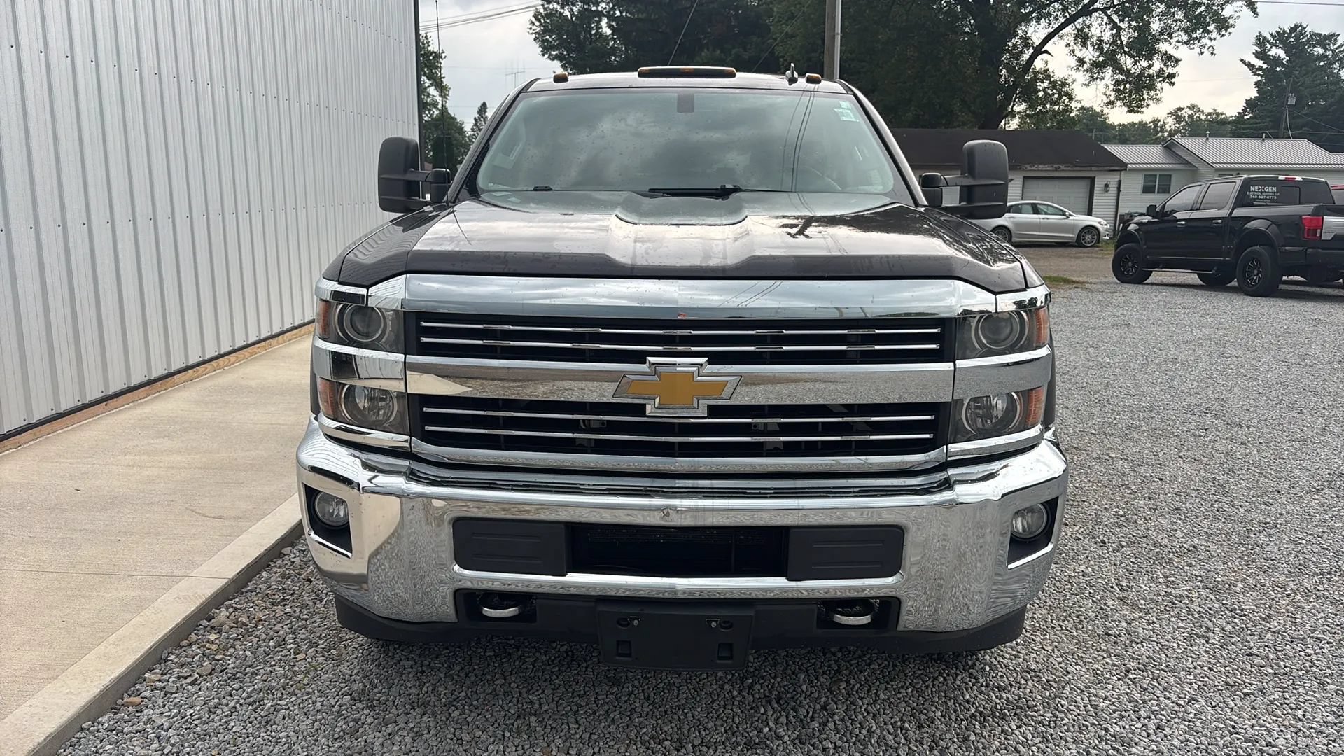 Used 2015 Chevrolet Silverado 2500 LT w/ LT Convenience Package AWD/4WD image 12