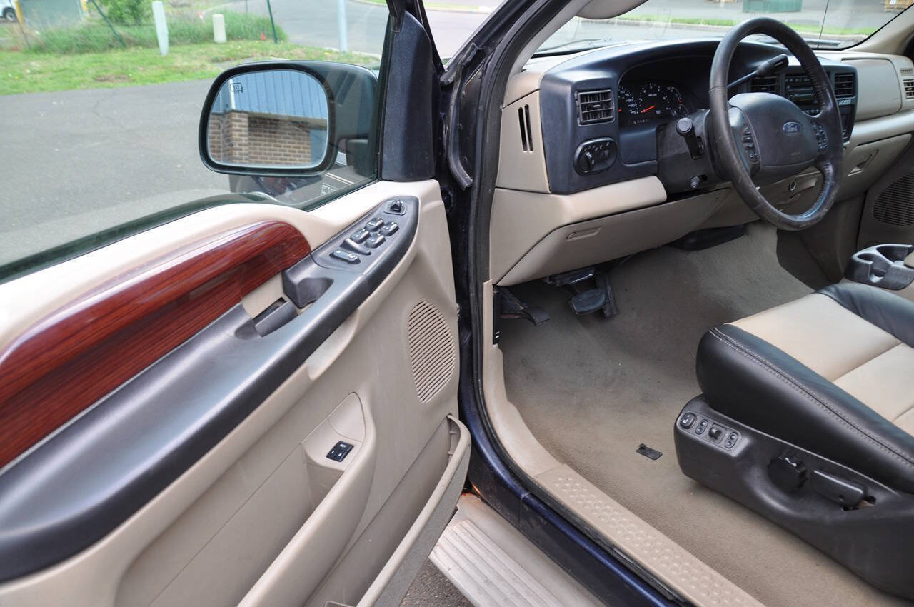 Used 2005 Ford Excursion Eddie Bauer RWD image 21