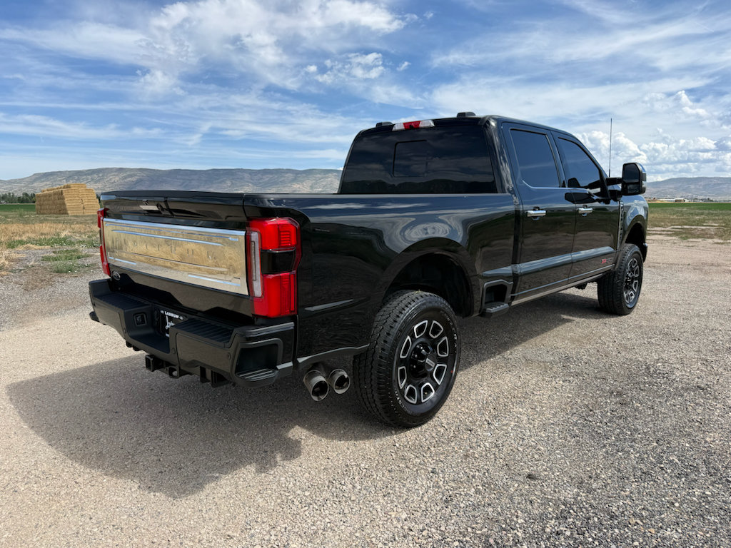 Used 2024 Ford F350 Platinum AWD/4WD image 8