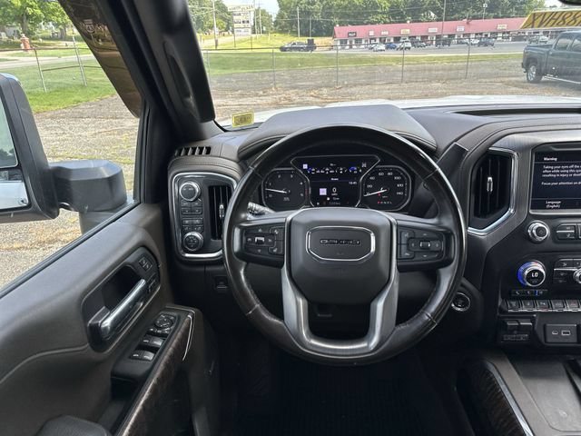 Used 2023 GMC Sierra 3500 Denali w/ Denali Ultimate Package AWD/4WD image 13