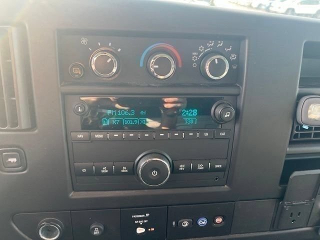 Used 2022 Chevrolet Express 2500 w/ Driver Convenience Package RWD image 39