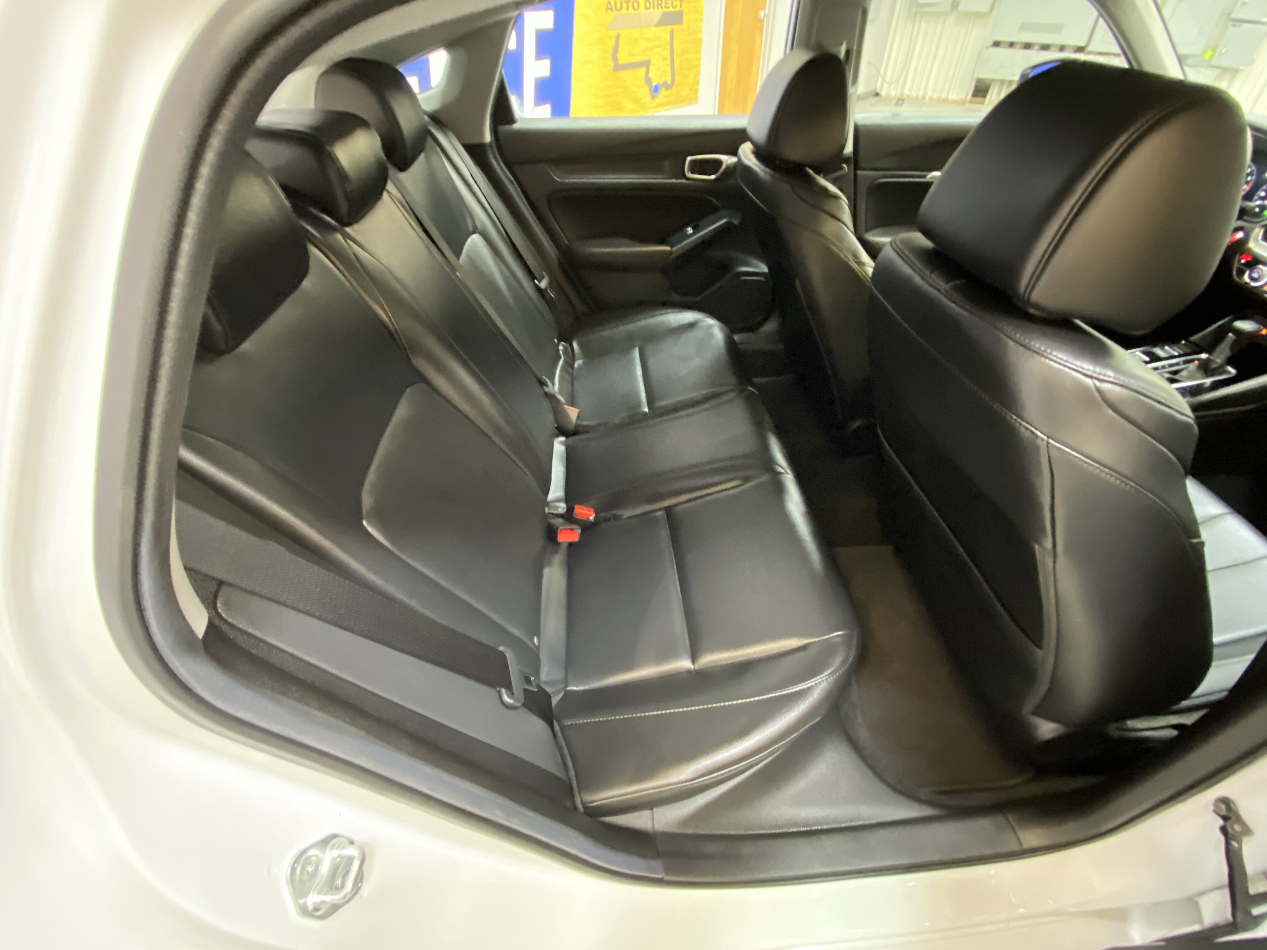 Used 2025 Acura Integra Base image 28