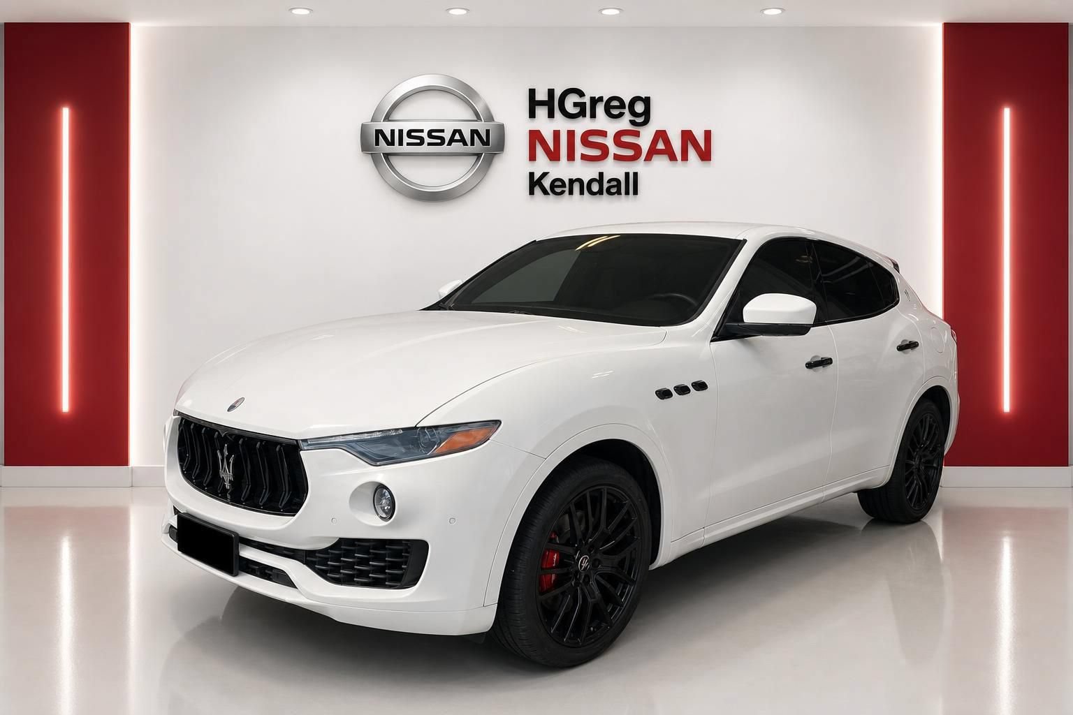 Used 2022 Maserati Levante GT AWD/4WD image 3