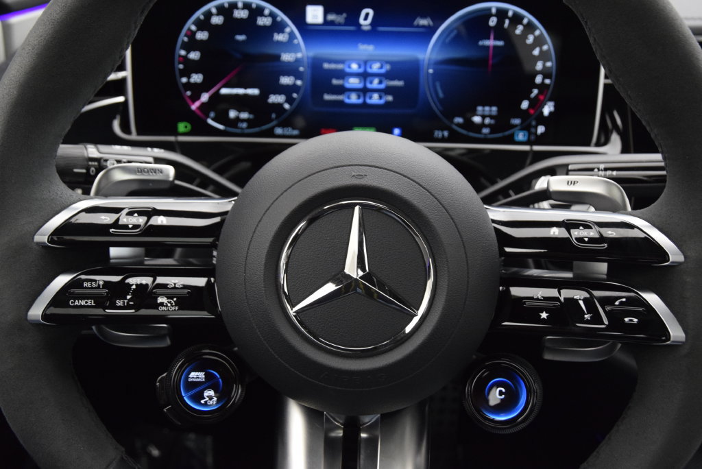 Used 2026 Mercedes-Benz E 53 AMG e 4MATIC Wagon image 23