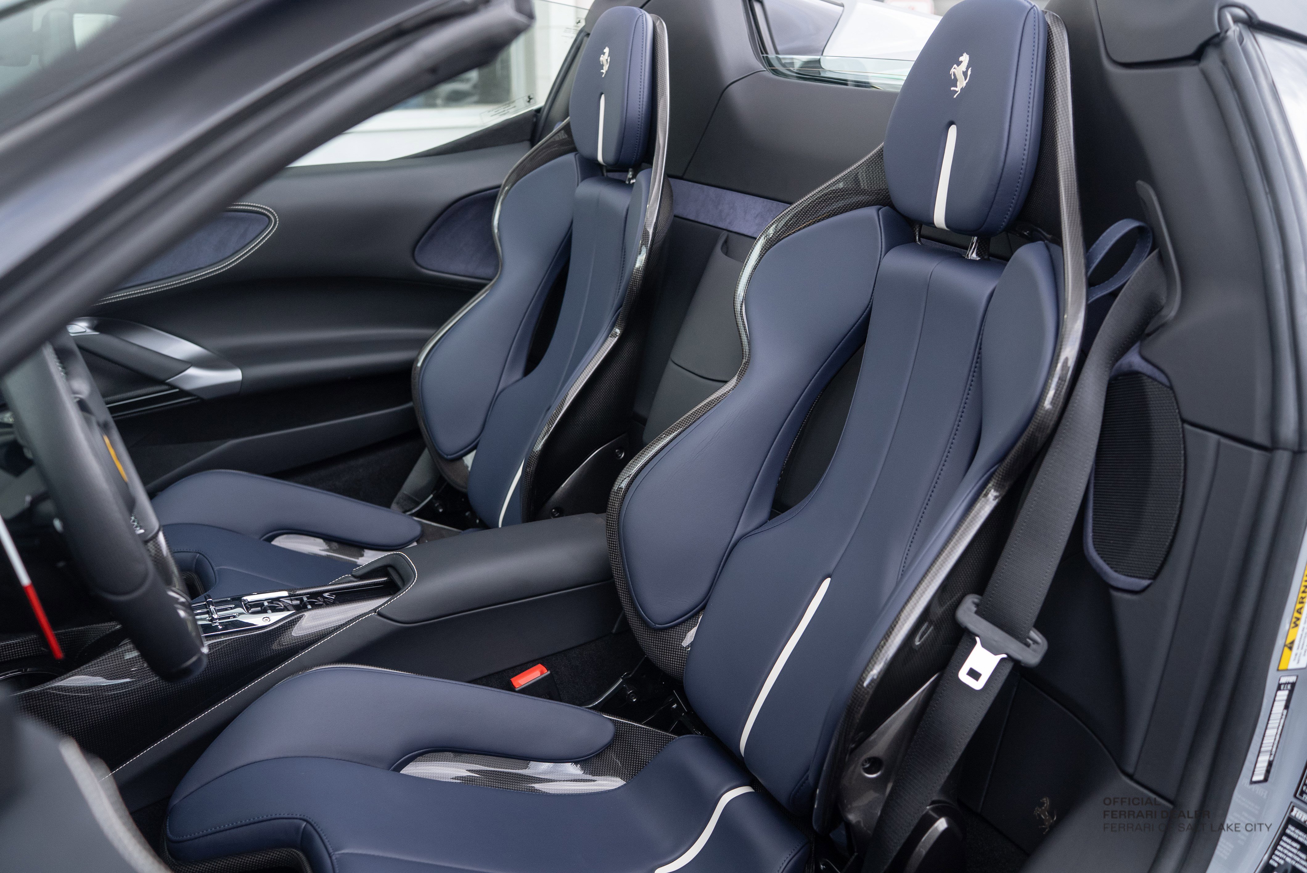 Used 2024 Ferrari SF90 Spider image 20