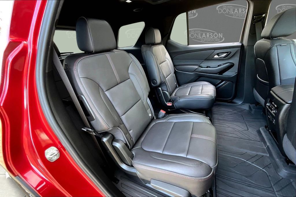 Used 2023 Chevrolet Traverse RS w/ LPO, Floor Liner Package image 16