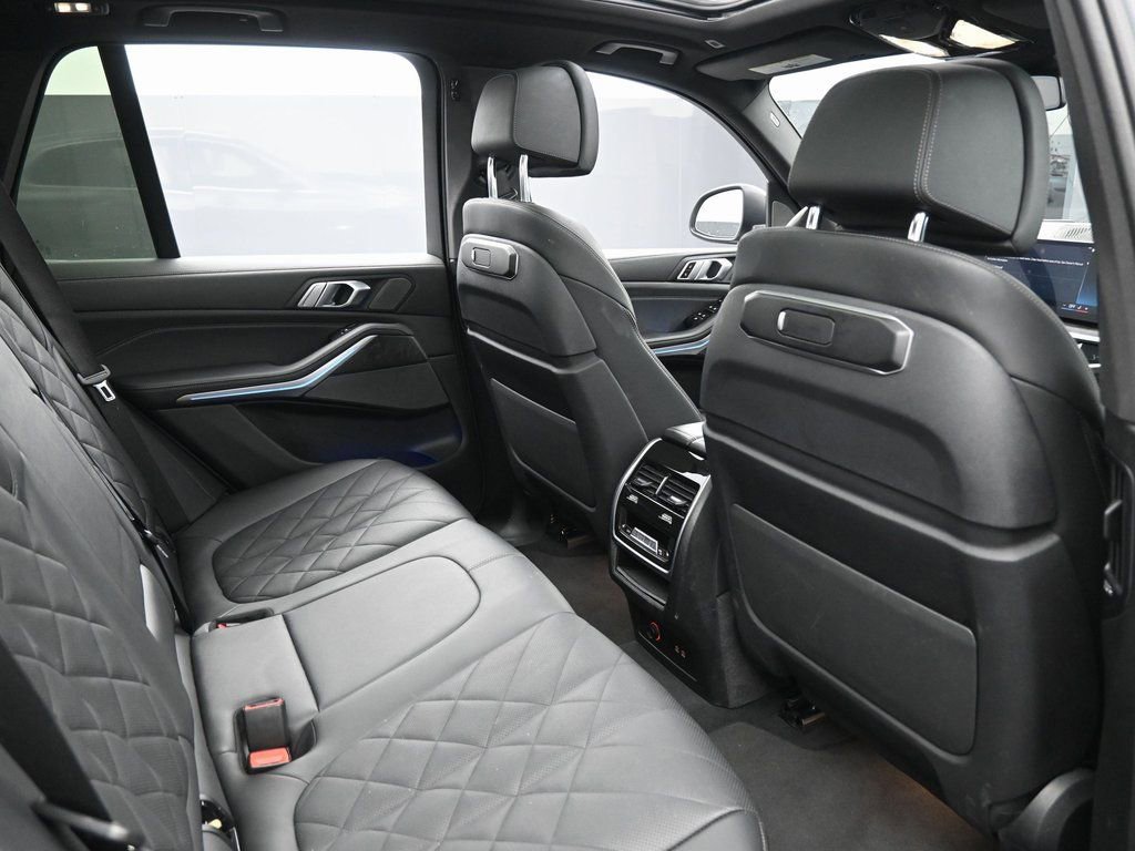 Used 2024 BMW X5 xDrive40i image 34