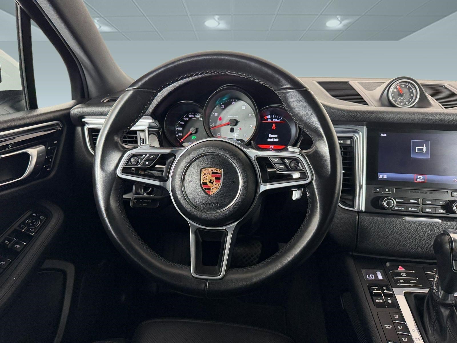 Used 2018 Porsche Macan S AWD/4WD image 23