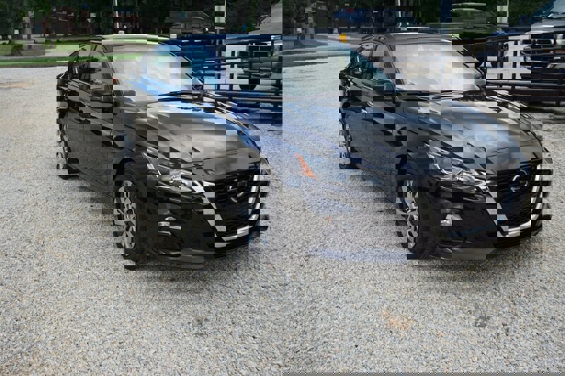 Used 2021 Nissan Altima 2.5 S w/ Driver Assist Package image 2