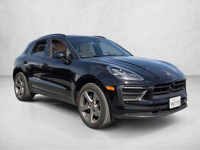 Used 2024 Porsche Macan Turbo AWD/4WD image 3
