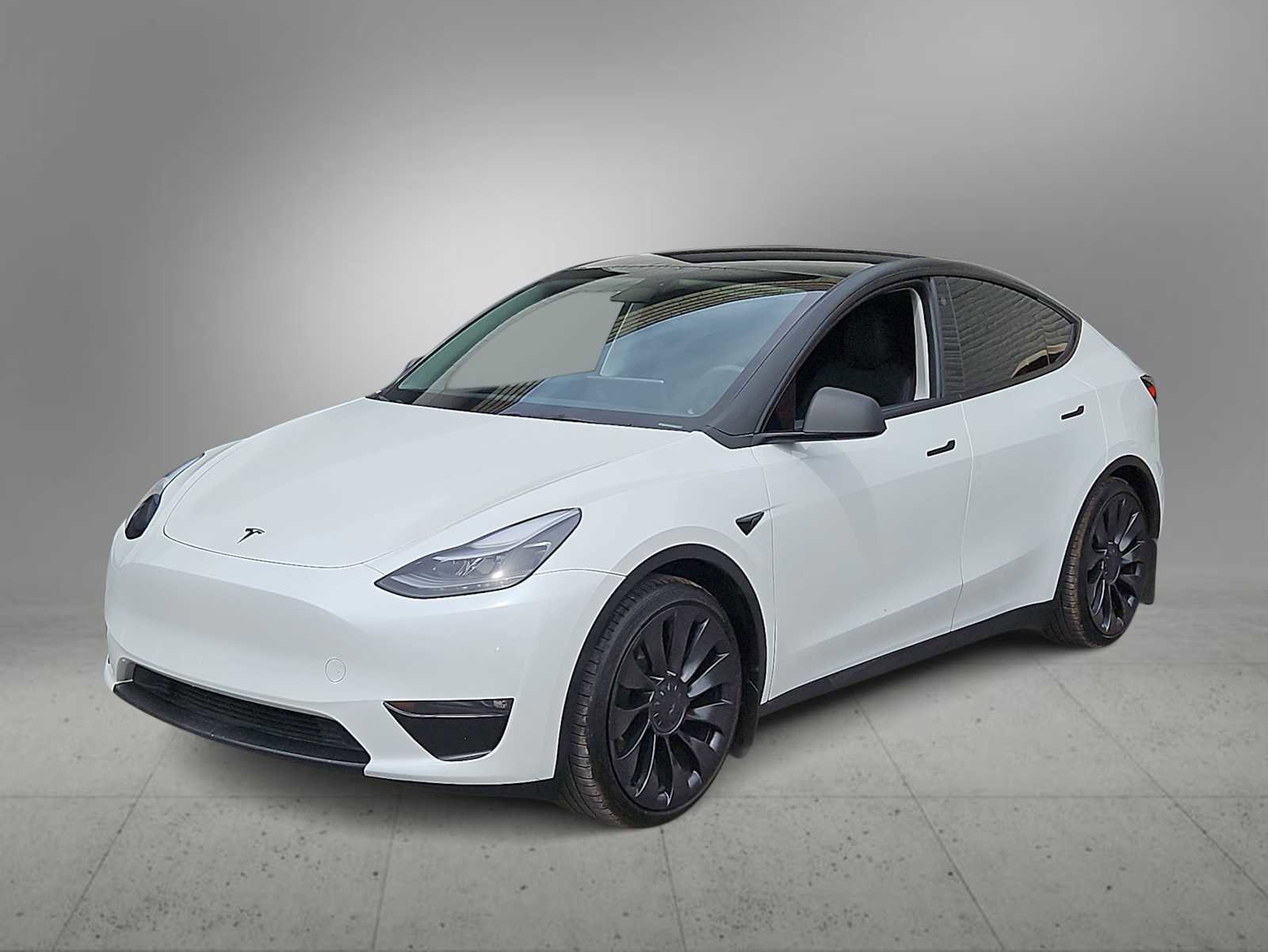 Used 2023 Tesla Model Y Performance image 4