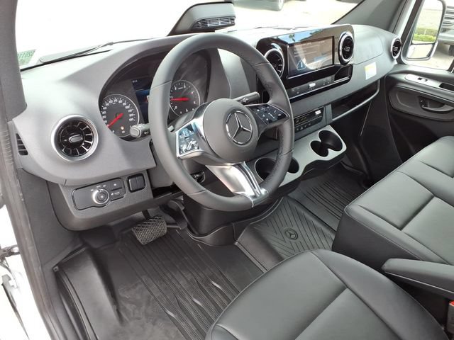New 2026 Mercedes-Benz Sprinter 2500 image 4