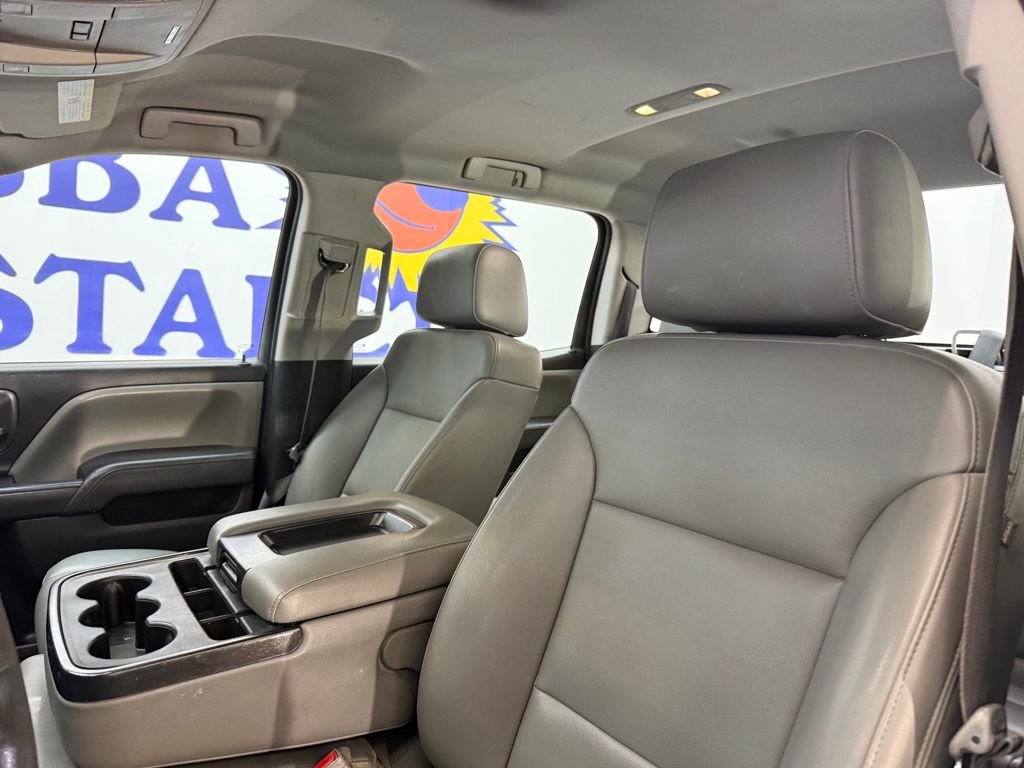 Used 2018 Chevrolet Silverado 1500 W/T w/ Trailering Package image 11