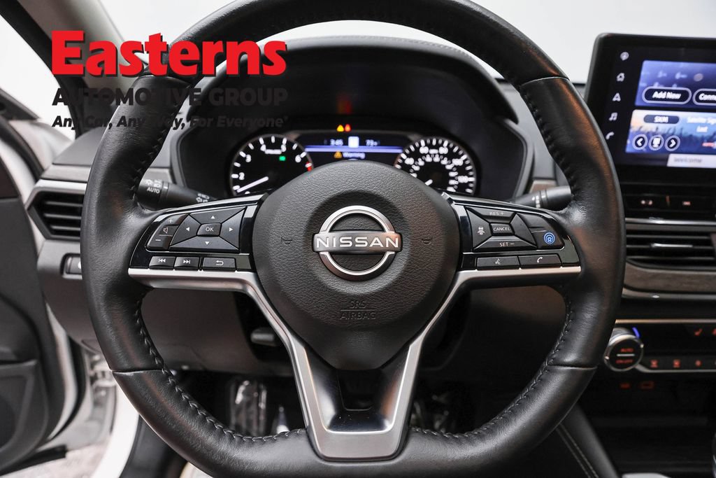Used 2023 Nissan Altima 2.5 SL FWD image 10