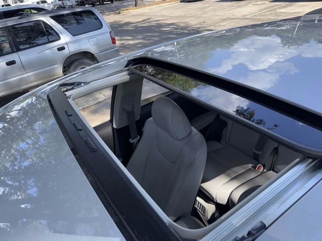 Used 2015 Lexus RX 450h FWD image 14