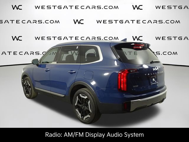 Used 2024 Kia Telluride S image 5
