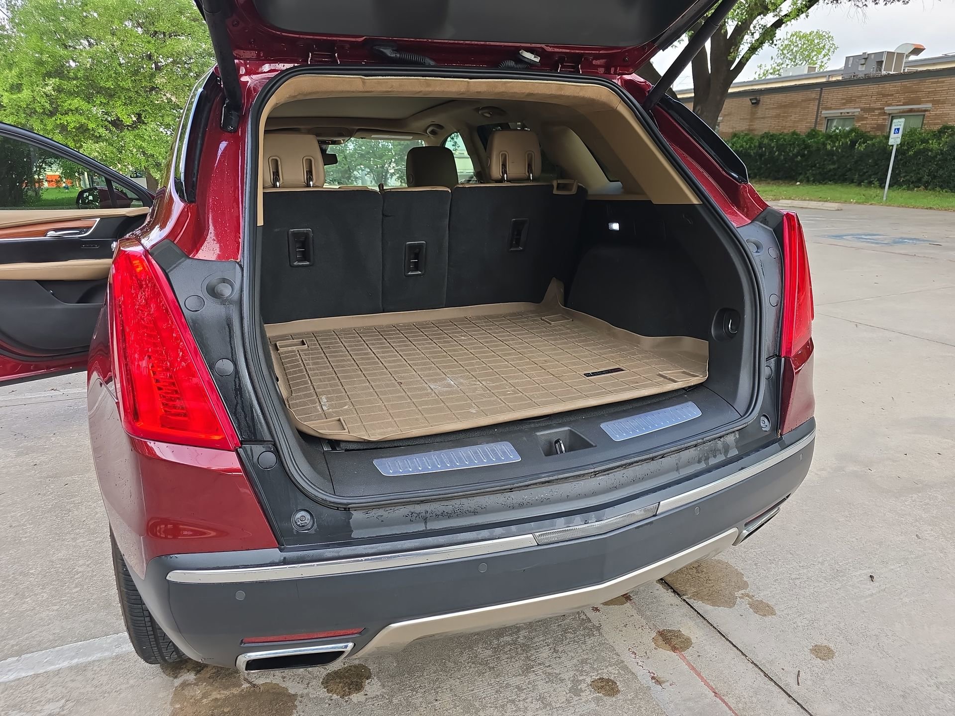 Used 2017 Cadillac XT5 Platinum image 23