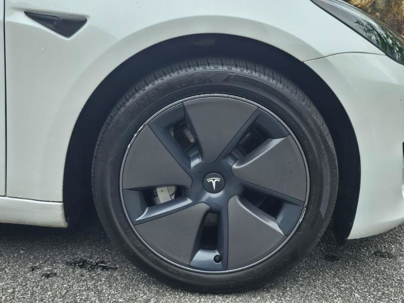 Used 2023 Tesla Model 3 Standard Range RWD image 16