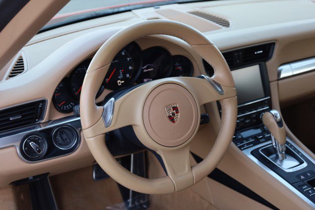 Used 2014 Porsche 911 Carrera RWD image 23