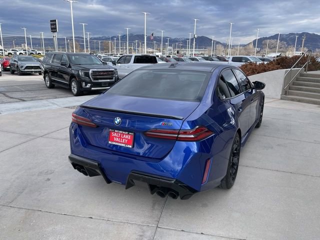 Used 2025 BMW M5 w/ Carbon Package image 6