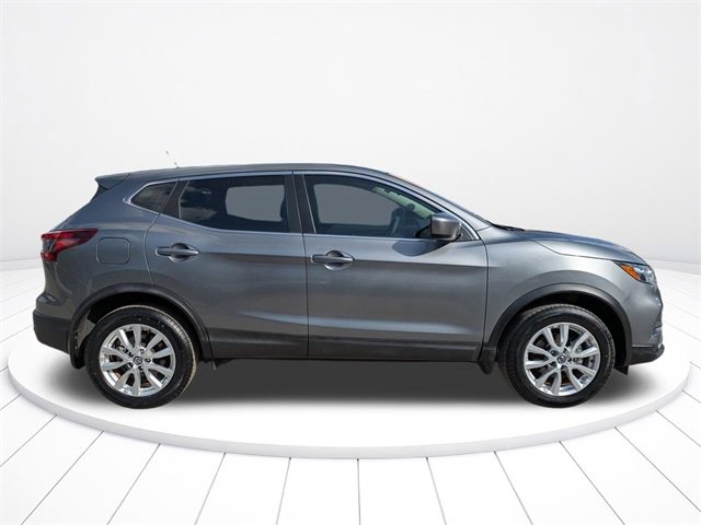 Used 2022 Nissan Rogue Sport S image 3