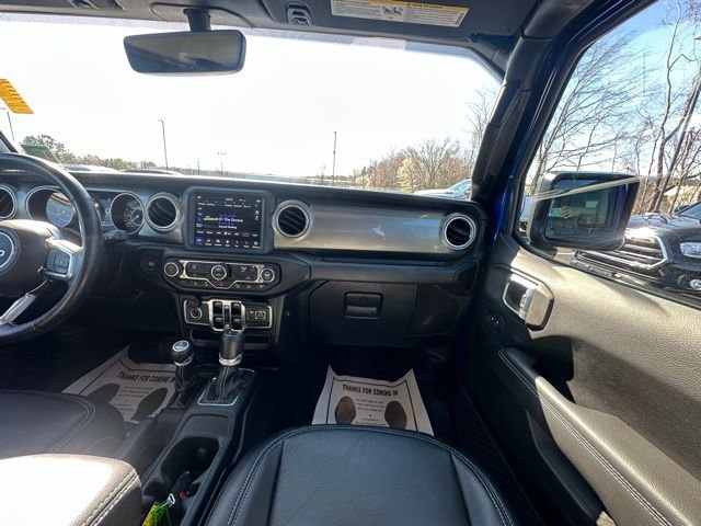 Used 2020 Jeep Wrangler Unlimited Sahara image 29