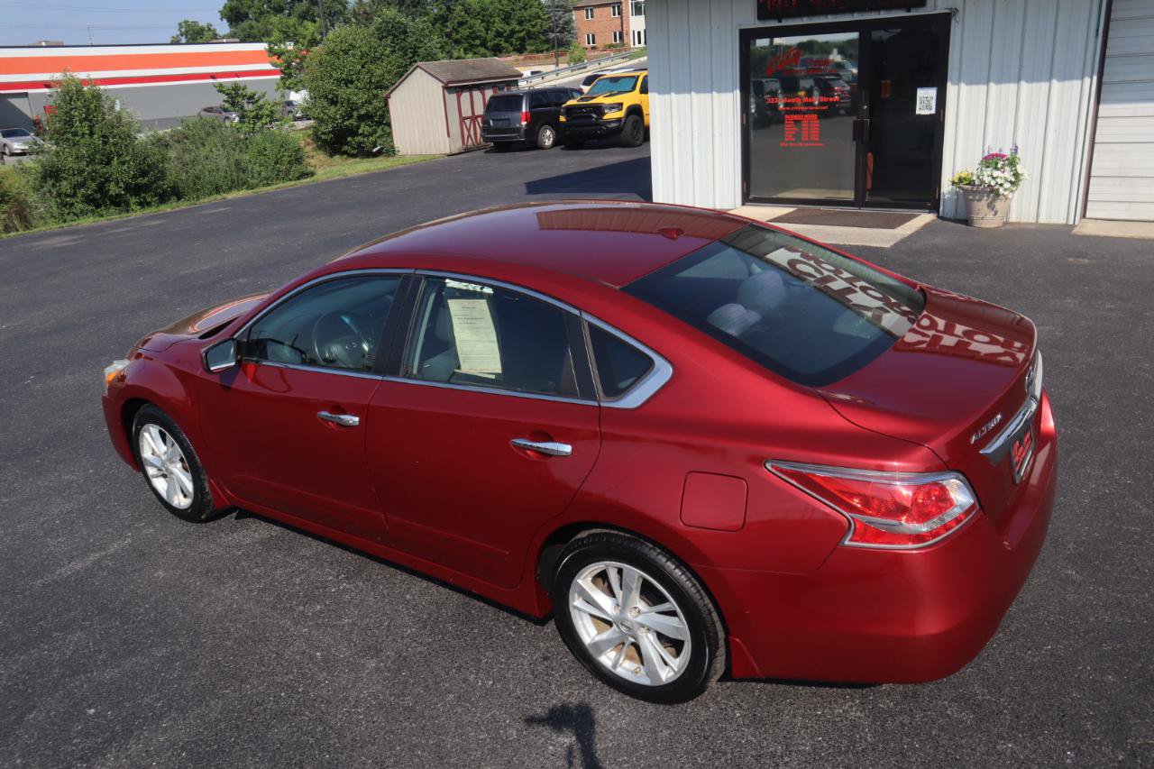 Used 2015 Nissan Altima 2.5 SV FWD image 22