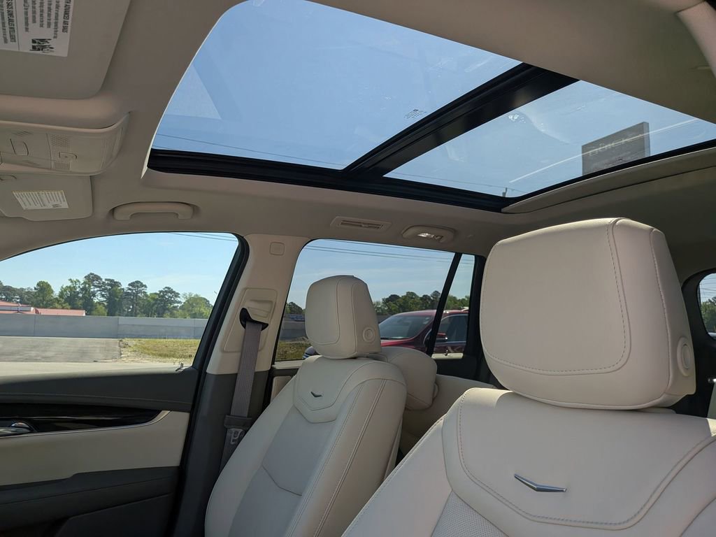 Certified 2025 Cadillac XT6 Premium Luxury w/ Technology Package image 13