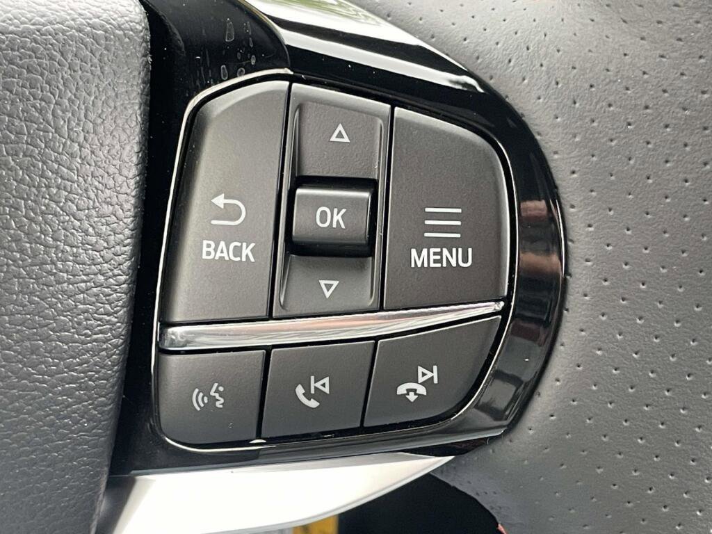 New 2026 Ford Explorer ST-Line AWD/4WD image 34