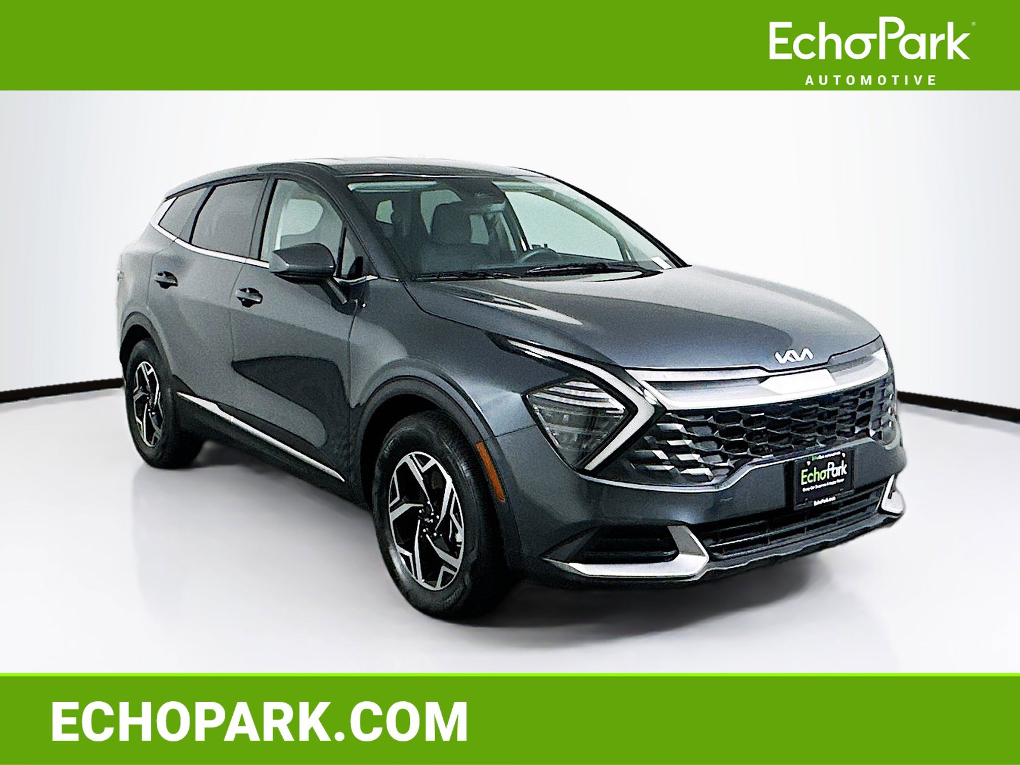 Used 2024 Kia Sportage LX image 1