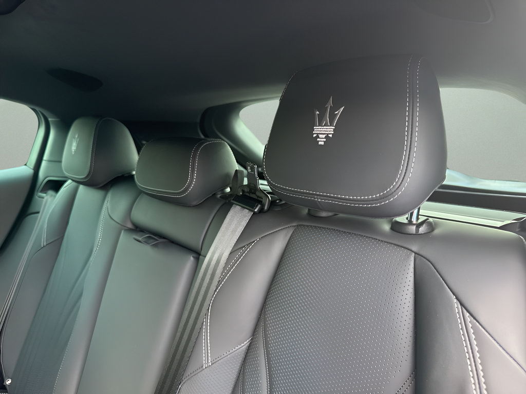 New 2025 Maserati Grecale Modena AWD/4WD image 31