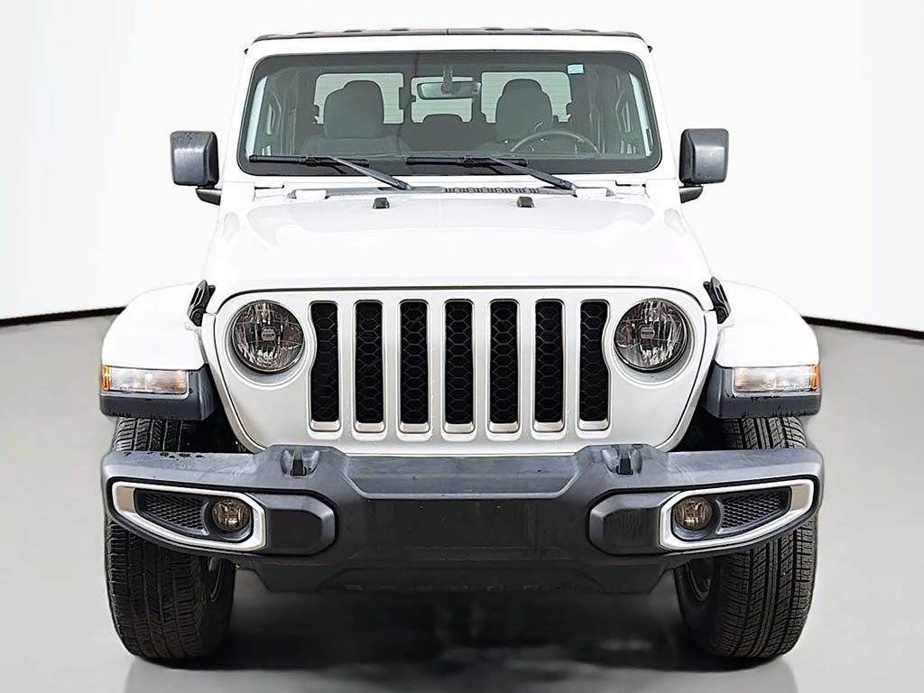 Used 2023 Jeep Gladiator Overland AWD/4WD image 11
