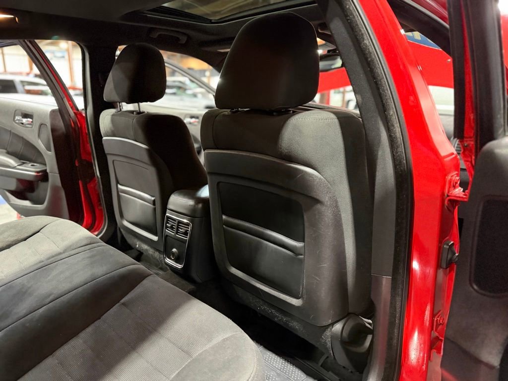 Used 2014 Dodge Charger R/T w/ Wheels & Tunes Group RWD image 22