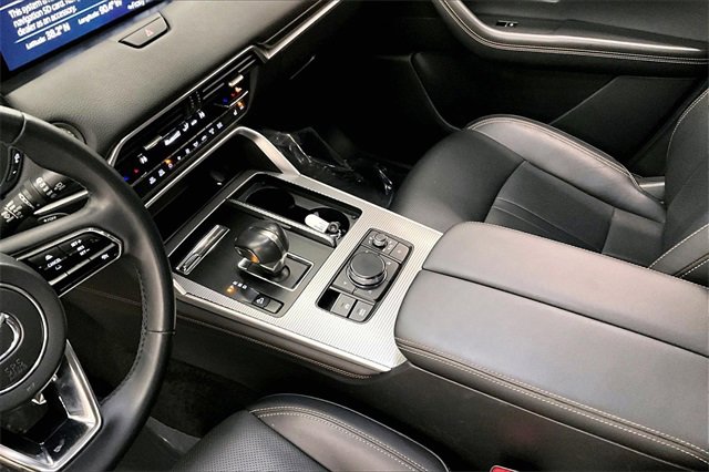 Used 2025 MAZDA CX-90 3.3 Turbo w/ Preferred Package image 13